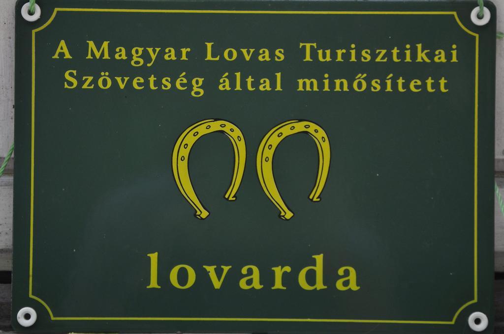 Mathias Lovasudvar Kemence Exterior photo
